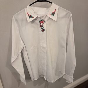 Karen Scott Vintage Classic White Embroidered Christmas Blouse